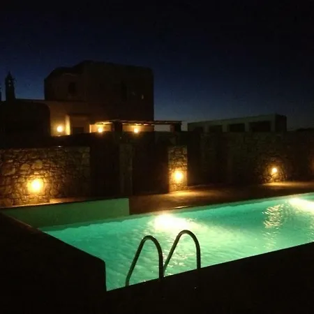 Dom wakacyjny Beautiful In Mykonos With Shared Swimming Pool
